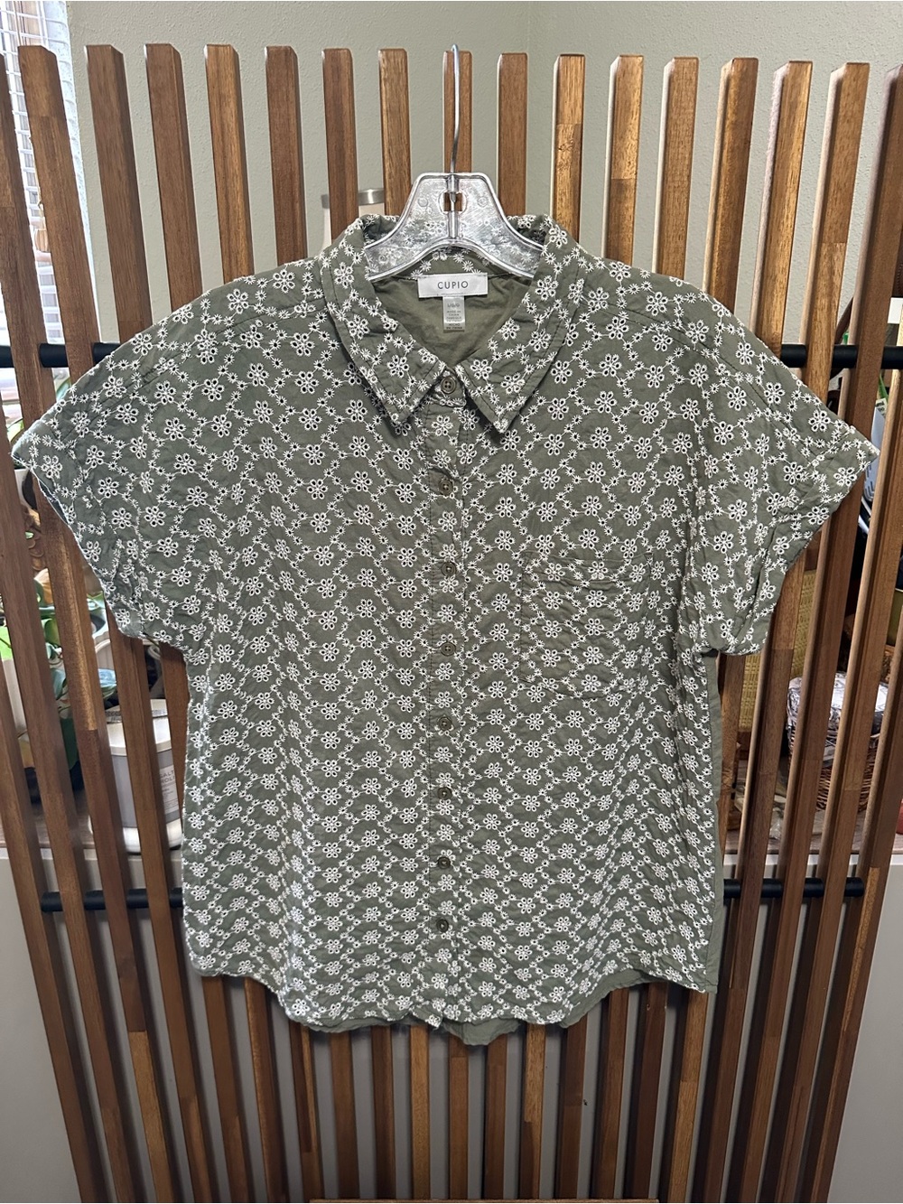 Cupio Women’s Olive Green Floral Eyelet Cotton Short Sleeve Blouse Size Large